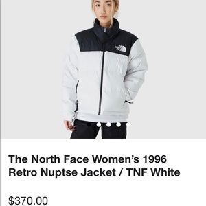 Black and white northface puffer!!!